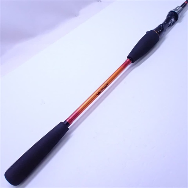 １５リーディング８２Ｍ－１６０ＭＴ